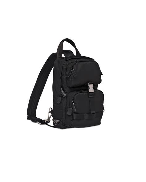 prada damenrucksack aus stoff